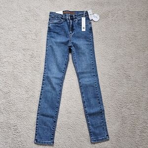 Joe's Jeans The Charlie High Rise Skinny Ankle Jeans